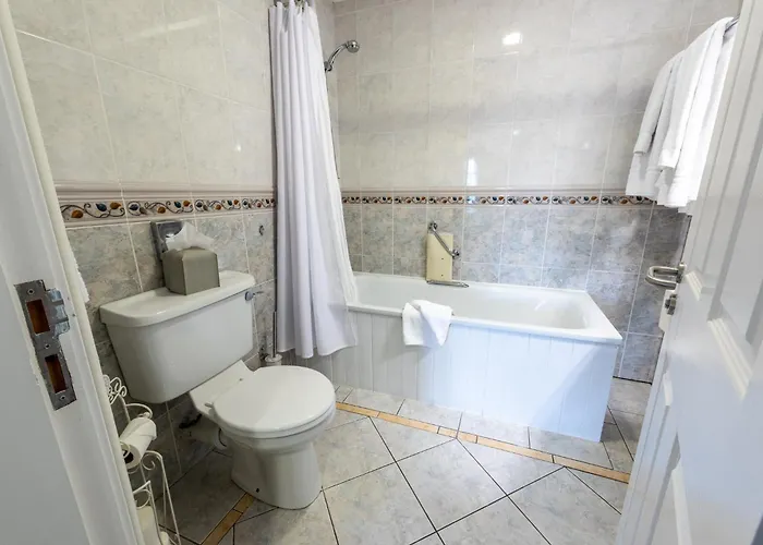 The Harbour Hotel 3*